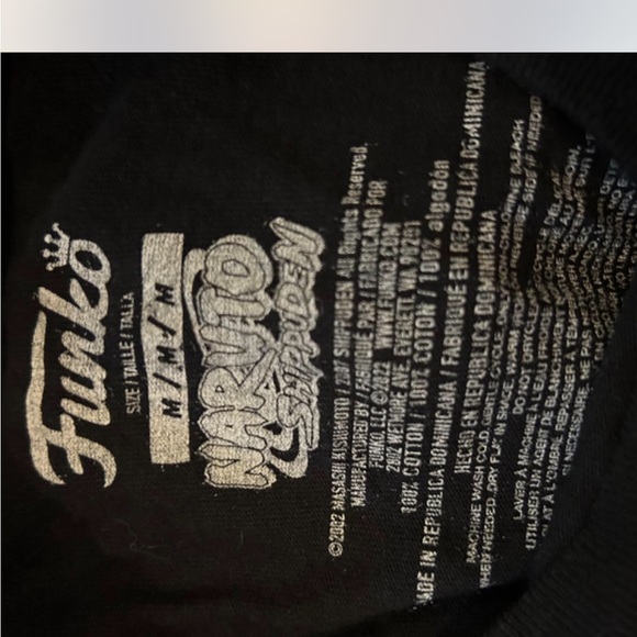 Funko Naruto Shippuden Naruto Running Black  t shirts Mens size medium - Picture 3 of 4